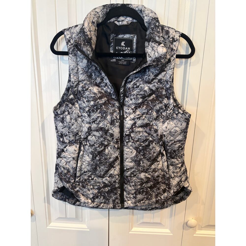 Kyodan Black And White Tie Dye Puffer Vest Sizize Medium